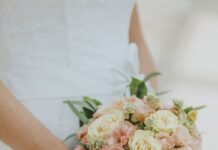 seasonal-wedding-flowers
